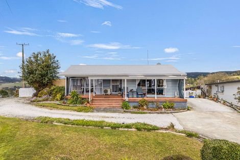 Photo of property in 35 Colonel Mould Drive, Mangonui, 0420
