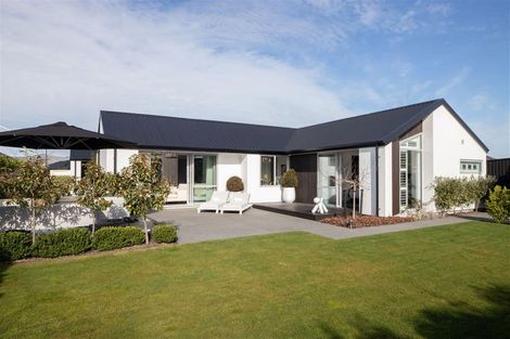 Photo of property in 46 Bronco Drive, Aidanfield, Christchurch, 8025