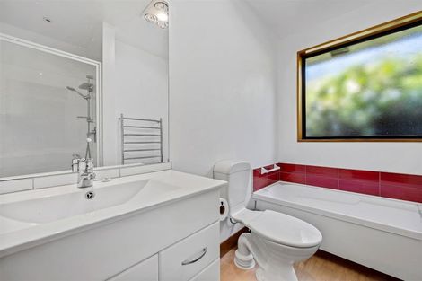 Photo of property in 2/15a Saint Martins Road, Saint Martins, Christchurch, 8022