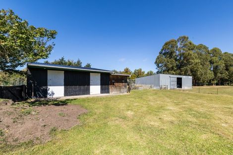 Photo of property in 10 Charlton Road, Te Awanga, 4102