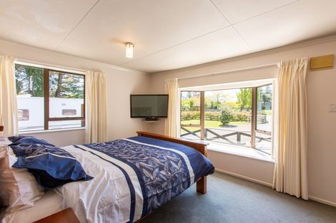 Photo of property in 55 Princess Street, Dannevirke, 4930