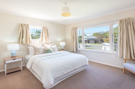 Photo of property in 245 Weston Road, Mairehau, Christchurch, 8052