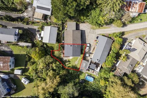 Photo of property in 2/26 Paramu Avenue, Birkdale, Auckland, 0626