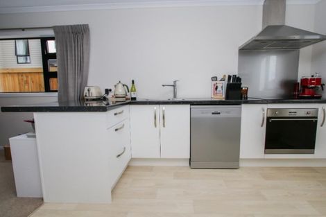 Photo of property in 28u4 Mahoe Street, Melville, Hamilton, 3206
