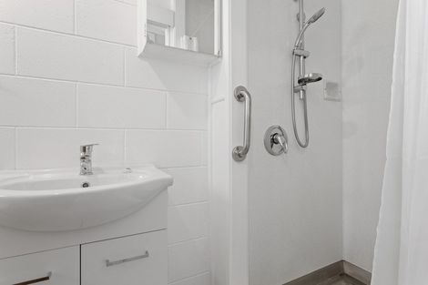 Photo of property in 2/9 Goulstone Road, Whakatane, 3120