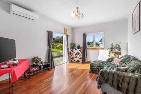Photo of property in 118 Annett Road, Kumeu, 0891