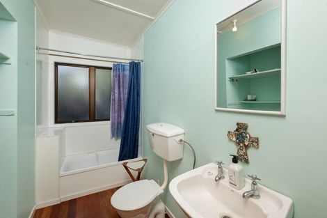 Photo of property in 112 Bway Road, Waihi Beach, 3611