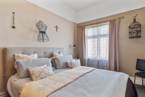Photo of property in 39 Mako Mako Road, Levin, 5510