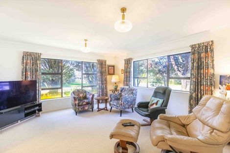 Photo of property in 3 The Avenue, Paraparaumu Beach, Paraparaumu, 5032