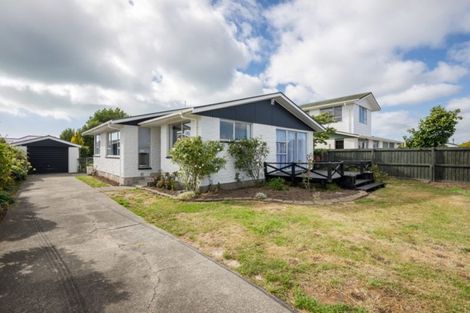 Photo of property in 4 Lamorna Road, Parklands, Christchurch, 8083