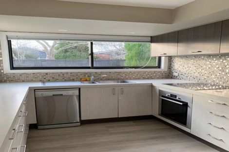 Photo of property in 14 Peel Street, Strowan, Christchurch, 8052