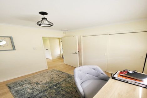 Photo of property in 18a/2 Sherwood Avenue, Te Atatu South, Auckland, 0610