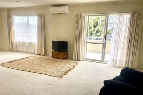 Photo of property in 4/28 Third Avenue, Tauranga, 3110