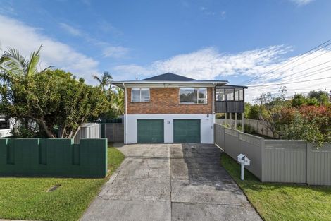 Photo of property in 33 Eversleigh Road, Belmont, Auckland, 0622