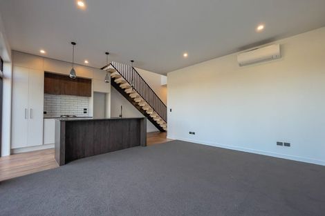 Photo of property in 19 Ruge Court, Cambridge, 3434