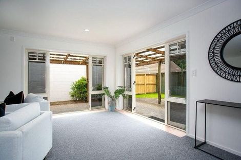 Photo of property in 62b Bowen Street, Cambridge, 3434