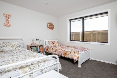 Photo of property in 8 Wycliffe Place, Solway, Masterton, 5810