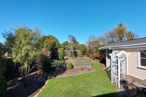 Photo of property in 51 Celia Street, Stratford, 4332