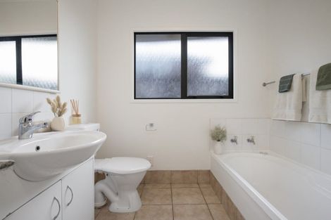 Photo of property in 19 Opawa Crescent, Favona, Auckland, 2024