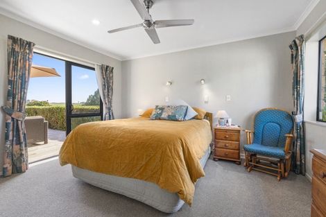 Photo of property in 63 Waipipi Wharf Road, Pollok, Waiuku, 2683