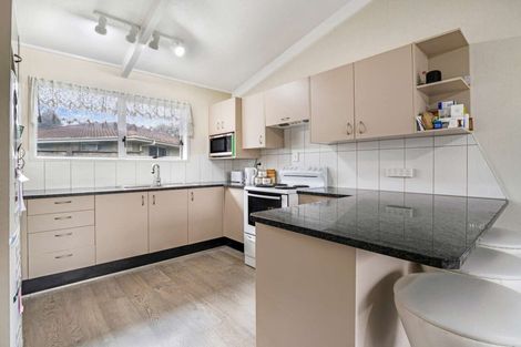 Photo of property in 23 Tania Crescent, Western Heights, Rotorua, 3015