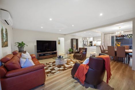 Photo of property in 2/19a Sanders Avenue, Takapuna, Auckland, 0622