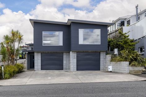 Photo of property in 26 Birdwood Avenue, Moturoa, New Plymouth, 4310