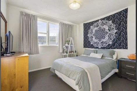 Photo of property in 37 Minaret Drive, Bucklands Beach, Auckland, 2014