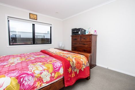 Photo of property in 9u2 Heath Street, Saint Andrews, Hamilton, 3200