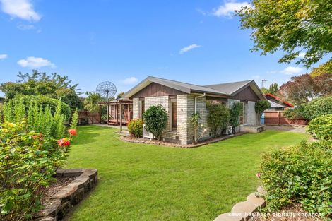 Photo of property in 17 Yellowstone Crescent, Burwood, Christchurch, 8083