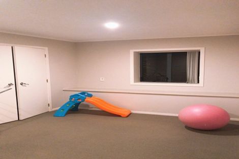 Photo of property in 621 Beach Road, Rothesay Bay, Auckland, 0630