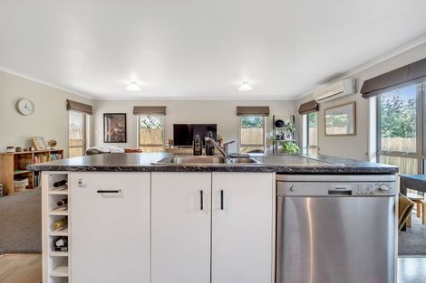 Photo of property in 16a Pohutu Street, Whakatane, 3120
