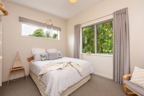 Photo of property in 29a Greenaway Road, Waikanae, 5036