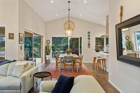 Photo of property in 108b Riverview Road, Whangamata, 3620