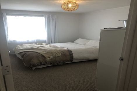 Photo of property in 80 The Parade, Island Bay, Wellington, 6023