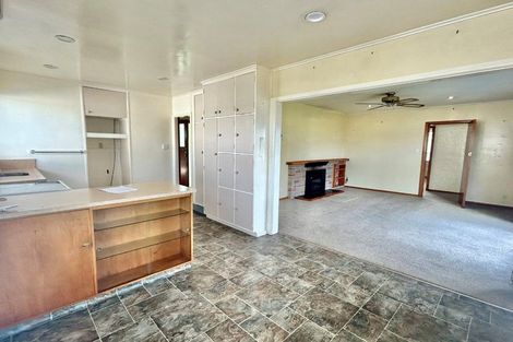 Photo of property in 15 Wycliffe Street, Onekawa, Napier, 4110