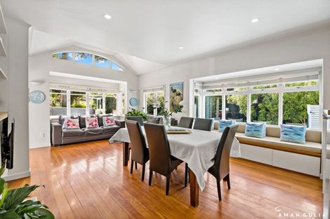 Photo of property in 94 Sylvia Road, Hillcrest, Auckland, 0627