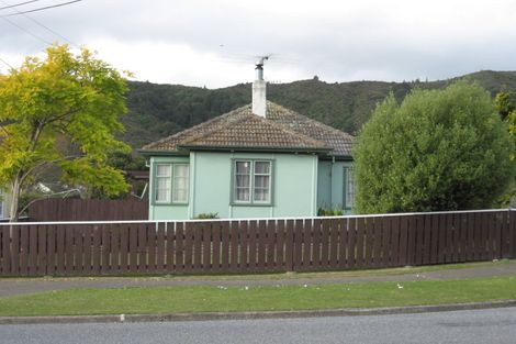 Photo of property in 87 Seddon Street, Naenae, Lower Hutt, 5011