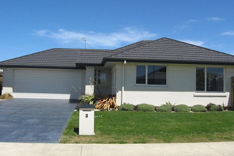 Photo of property in 3 Mahlet Street, Northwood, Christchurch, 8051