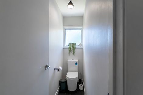 Photo of property in 12 Shetland Street, Glen Eden, Auckland, 0602