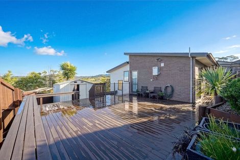 Photo of property in 77 San Marino Drive West, Henderson, Auckland, 0612