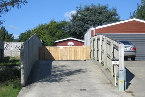 Photo of property in 100 Langdale Avenue, Paraparaumu, 5032