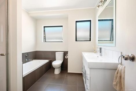 Photo of property in 52 Puni Road, Pukekohe, 2120