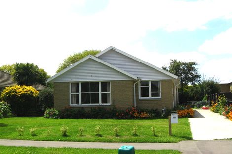 Photo of property in 16 Leicester Crescent, Hoon Hay, Christchurch, 8025