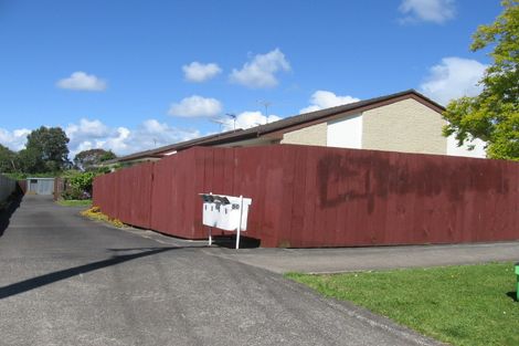 Photo of property in 4/50 Kenderdine Road, Papatoetoe, Auckland, 2025