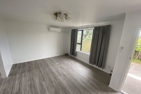Photo of property in 65 Astley Avenue, New Lynn, Auckland, 0600
