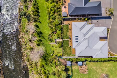 Photo of property in 1/20b Gordon Street, Glen Avon, New Plymouth, 4312