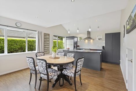 Photo of property in 17b Humphrey Kemp Avenue, Henderson, Auckland, 0612