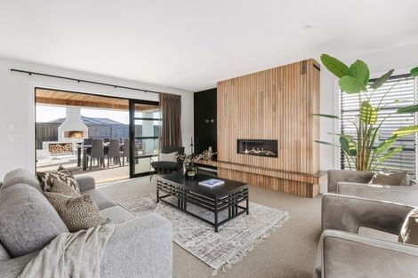 Photo of property in 56 Tironui Drive, Taradale, Napier, 4112