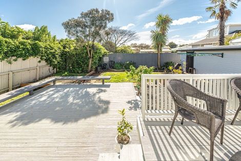 Photo of property in 2 Gonville Avenue, Gonville, Whanganui, 4501